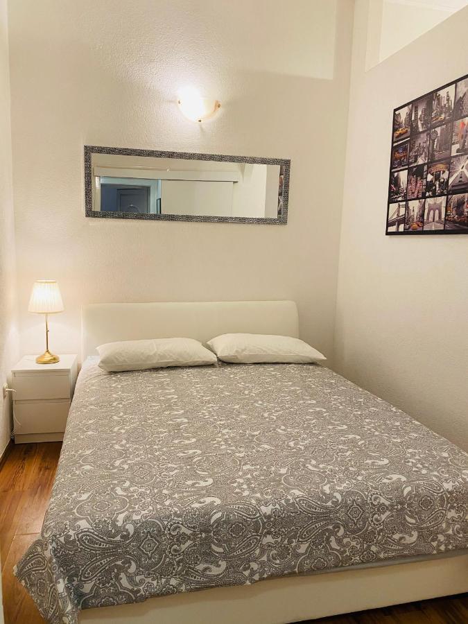 Apartment Lovrekovic Split Buitenkant foto